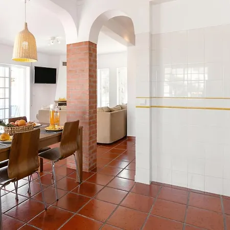 Juno Villa